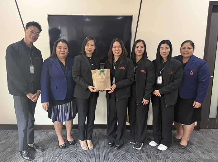 มหาวิทยาลัยราชภัฏเชียงราย
ศึกษาดูงานและแลกเปลี่ยนเรียนรู้
มหาวิทยาลัยราชภัฏสวนสุนันทา
เพื่อยกระดับทักษะบุคลากรสายสนับสนุนสู่มืออาชีพ